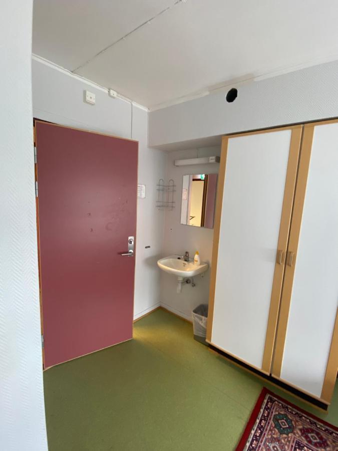 Trondenes Sommerhostel Харстад Екстериор снимка