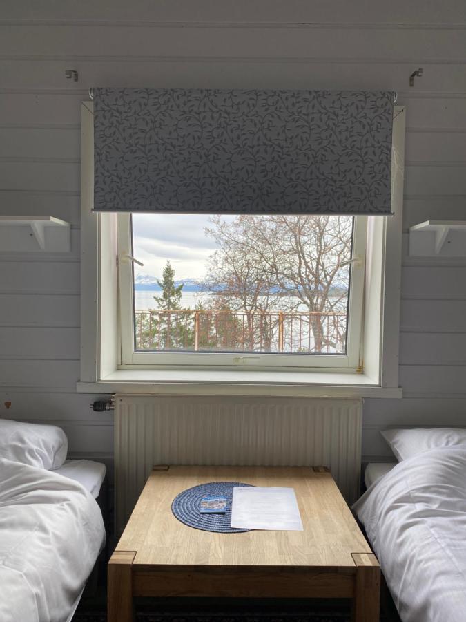 Trondenes Sommerhostel Харстад Екстериор снимка